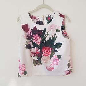 Vince Camuto floral top with full zipper back